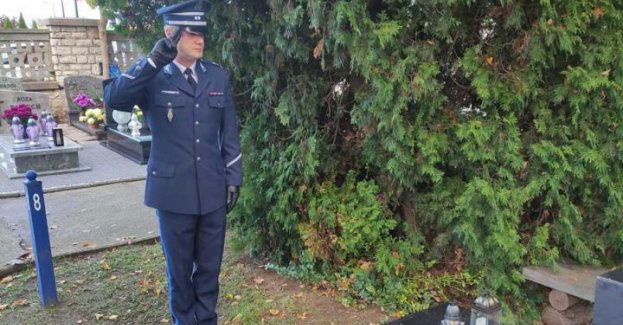 Uczcili pamięć o zmarłym insp. pp Wiktorze Ludwikowskim