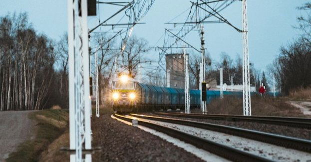 Zerwana sieć trakcyjna między Nowym Tomyślem a Opalenicą