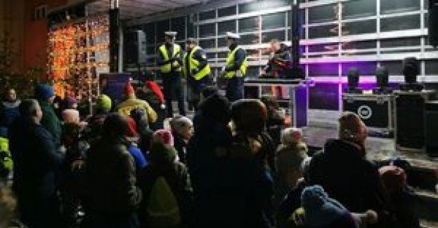 III Konwój Świętego Mikołaja z udziałem szczecineckiech policjantów