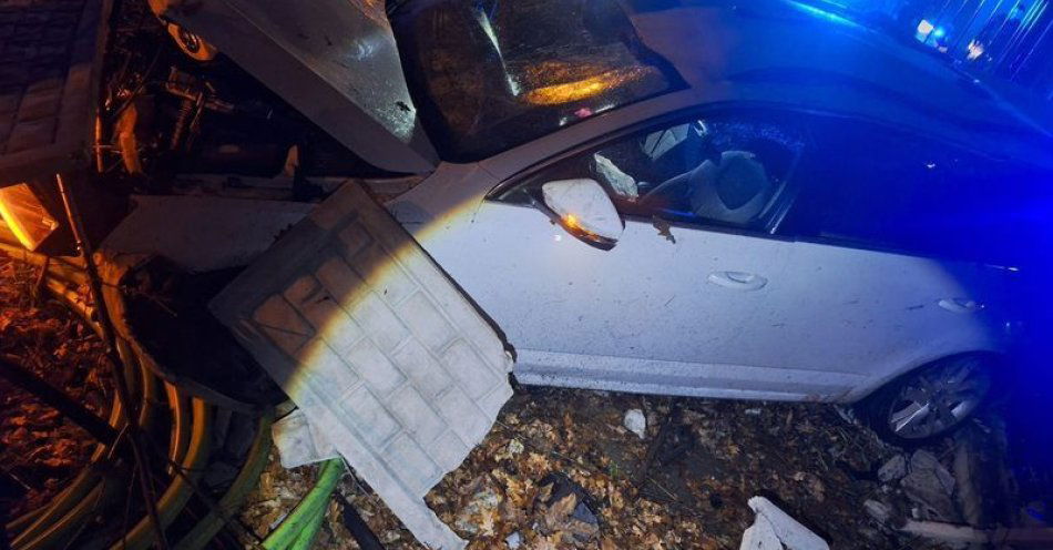 zdjęcie: Pościg w Jeleniej Górze zatrzymano trójkę nietrzeźwych / fot. KMP w Jeleniej Górze