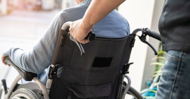 Ustawa o asystencji osobistej trafi do rządu 4 września, ma wejść w życie w 2027 r. (aktl.)
