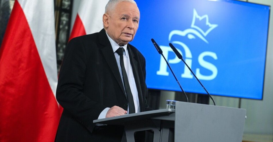 zdjęcie: Prezes PiS: sprawa umowy z Mercosurem zagraża polskiemu rolnictwu i sytuacji zdrowotnej społeczeństwa / Warszawa, 09.01.2026. Prezes Prawa i Sprawiedliwości Jarosław Kaczyński na briefingu prasowym w Sejmie, 9 bm. (amb) PAP/Marcin Obara