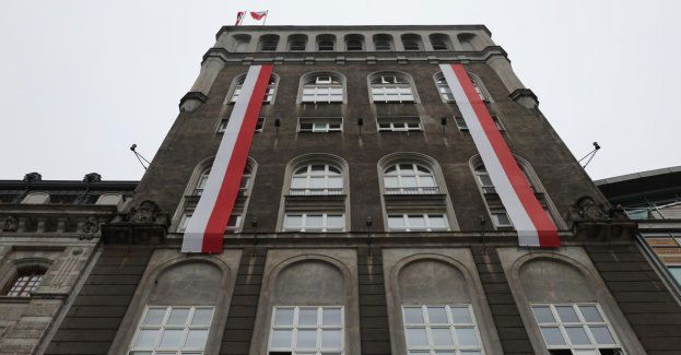 W Warszawie odbyły się obchody 80. rocznicy zdobycia przez powstańców gmachu PAST-y