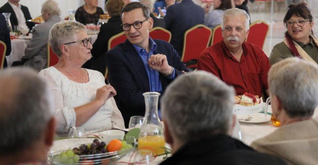 Tak długo, jak PiS będzie kierować rządem, tak długo będzie przekazywać środki na poprawę życia seniorów