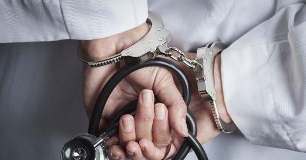 Ruszył proces ginekolożki oskarżonej o pomocnictwo w przerywaniu ciąży