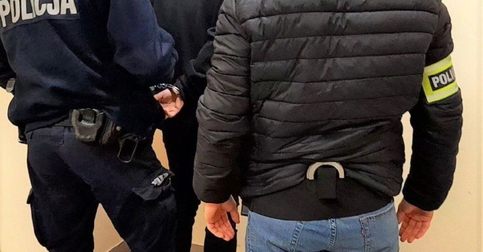 zdjęcie: Para zatrzymana za brutalne pobicie przy galerii w Oświęcimiu / fot. KMP w Oświęcimiu