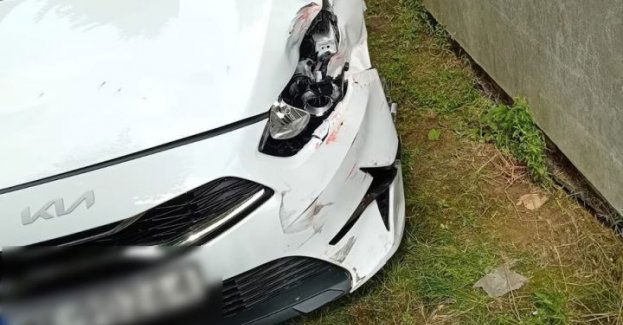Policjanci zatrzymali dwóch złodziei samochodowych i odzyskali skradzione auta