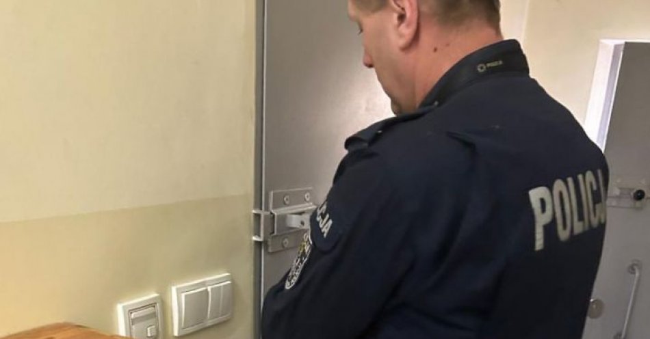 zdjęcie: Pijany spowodował kolizję, noc spędził w policyjnej celi. / fot. KPP w Chojnicach