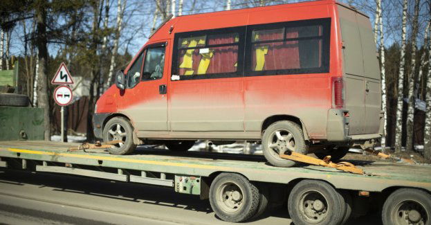 Po wypadku zablokowana dk 20 w Tuchomiu