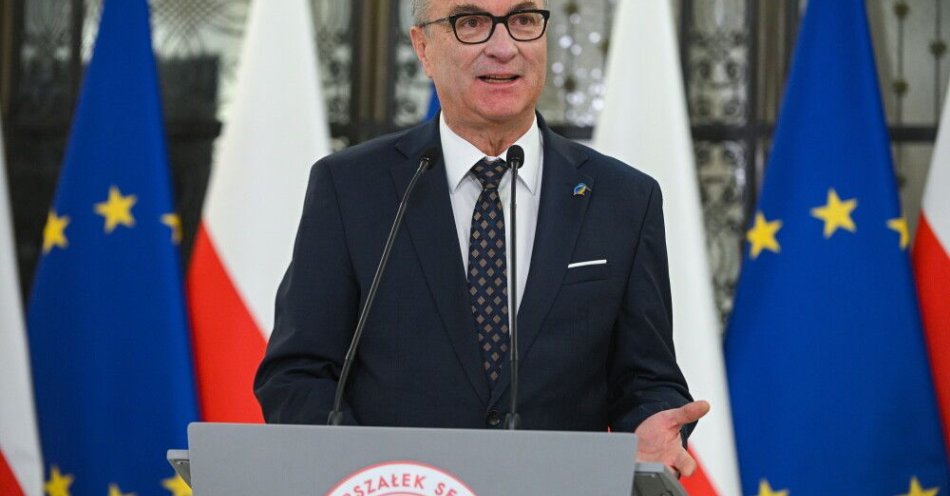 zdjęcie: Czarzasty: w sprawie Rady Pokoju jest za mało danych, by stawiać w tej chwili jakąkolwiek tezę / Warszawa, 21.01.2026. Marszałek Sejmu Włodzimierz Czarzasty podczas konferencji prasowej przed posiedzeniem izby, 21 bm. w Sejmie w Warszawie. W trakcie trzydniowego posiedzenia Sejm ma zająć się m.in. projektami ustawy „praworządnościowej” oraz dotyczącej Krajowej Rady Sądownictwa. (mr) PAP/Marcin Obara