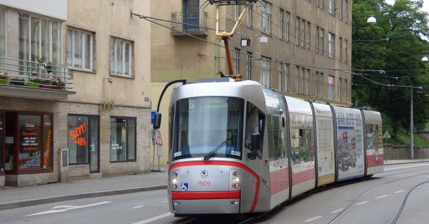 Prokuratura prowadzi śledztwo w sprawie śmiertelnego wypadku tramwajowego na Grochowie