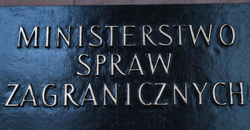 zdjęcie: MSZ: samolotami LOT-u ewakuowano kolejnych ponad 200 Polaków m.in. z Kuwejtu / Warszawa, 03.01.2026. Siedziba Ministerstwa Spraw Zagranicznych w Warszawie, 3 bm. (amb) PAP/Radek Pietruszka