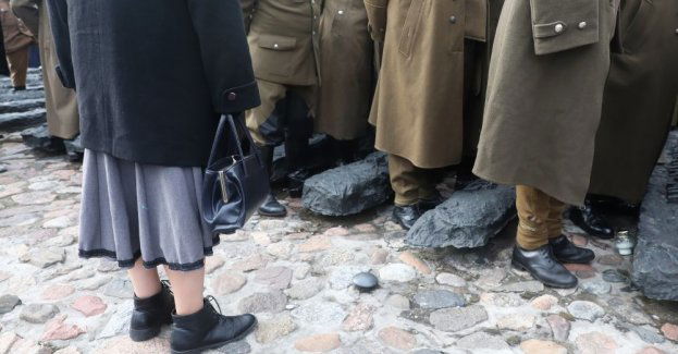 W niedzielę w Warszawie XVIII Katyński Marsz Cieni, utrudnienia w centrum
