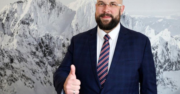 Burmistrz Zakopanego będzie zarabiał ponad 19 tys.; więcej niż prezydent Warszawy