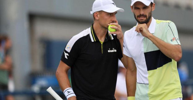 Australian Open - Zieliński i Nys w ćwierćfinale debla