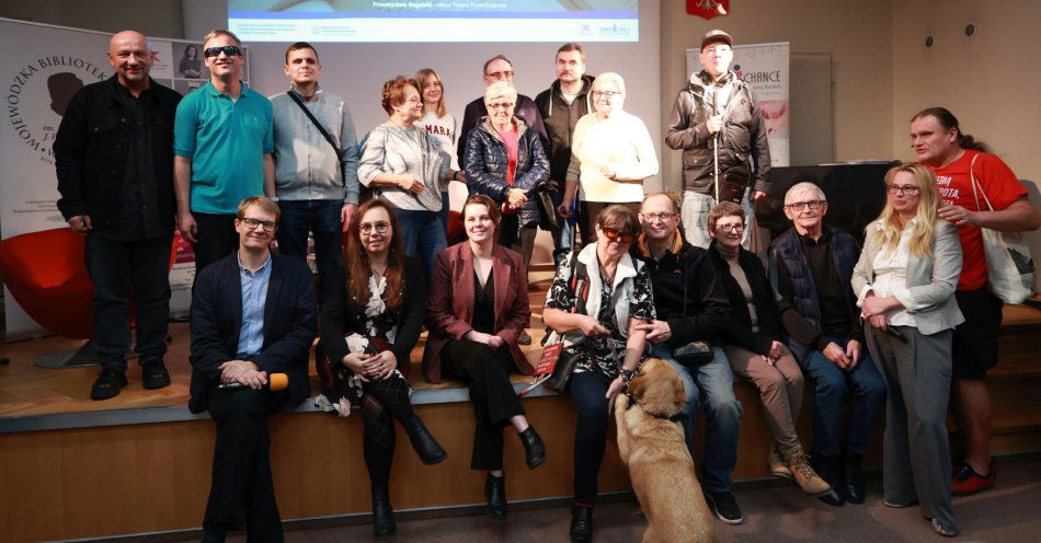 zdjęcie: Integracyjno-literacka podróż z Małym Księciem w Wojewódzkiej Bibliotece Publicznej w Łodzi / Fot. Maksymilian Grubski, Dział Informatyki i Technologii Cyfrowych WBP w Łodzi i Aleksandra Sołtysiak, Biuro Promocji WBP w Łodzi.