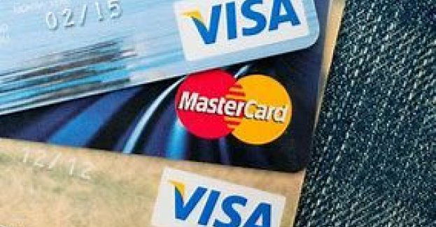 Udostępnił kartę płatniczą koledze, stracił blisko 10 tysięcy złotych