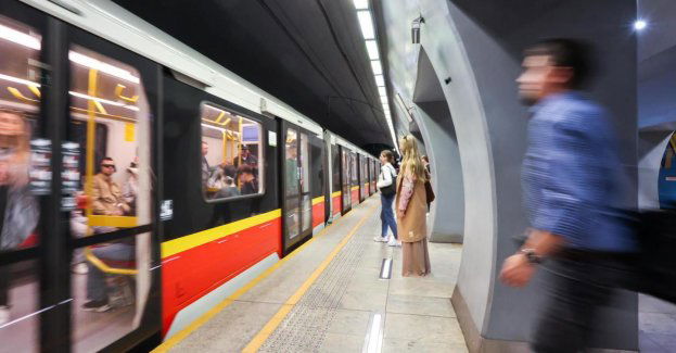 Niemal miliard pasażerów skorzystało w ub. roku z komunikacji miejskiej
