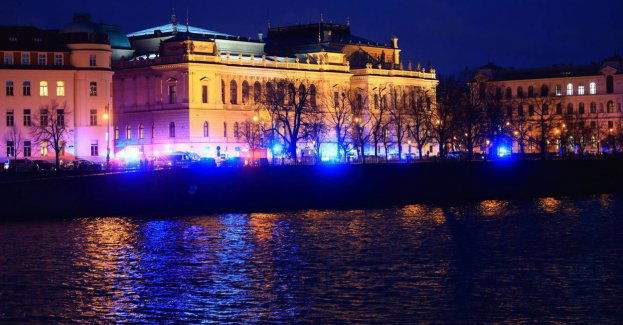 Co najmniej 15 ofiar śmiertelnych strzelaniny na uniwersytecie w Pradze; sprawca wcześniej miał zabić ojca