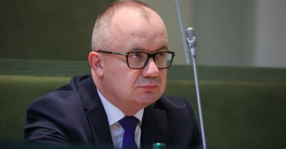 zdjęcie: Bodnar: zmiany w nadzorze nad podsłuchami to część szerszej reformy służb / Warszawa, 01.07.2025. Minister sprawiedliwości, prokurator generalny Adam Bodnar (P) podczas rozprawy w Sądzie Najwyższym w Warszawie, 1 bm. Sąd Najwyższy podejmie uchwałę ws. stwierdzenia ważności wyborów prezydenta RP. W II turze wyborów prezydenckich przeprowadzonej 1 czerwca wygrał popierany przez Prawo i Sprawiedliwość Karol Nawrocki zdobywając 50,89 proc. głosów. (sko) PAP/Leszek Szymański