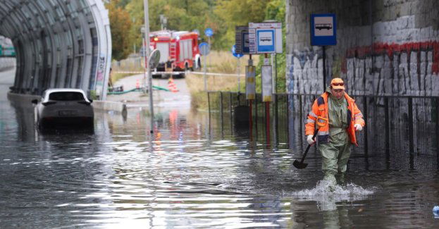 Tam, gdzie opady zalewają trasę S8, był kiedyś Staw Marymoncki