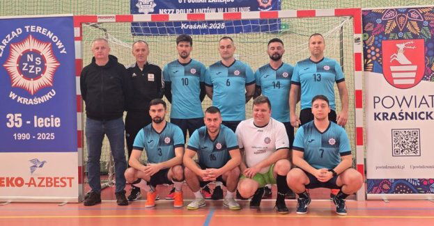 Chełmianie wicemistrzami województwa w piłce halowej