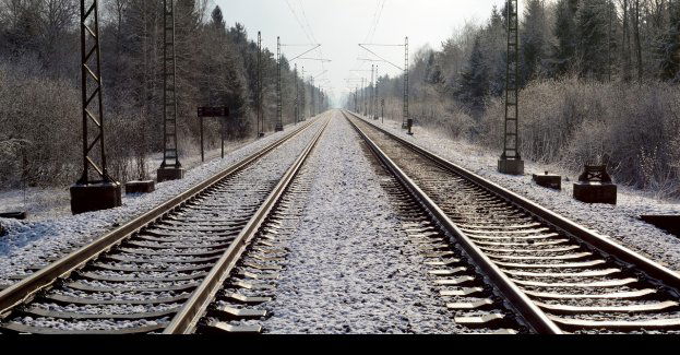 Kierowca ranny w wyniku kolizji na torowisku
