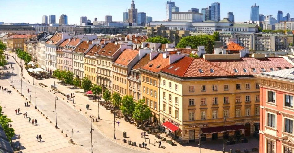 zdjęcie: Wakacyjny deptak na Krakowskim Przedmieściu aż do końca sierpnia / fot. nadesłane