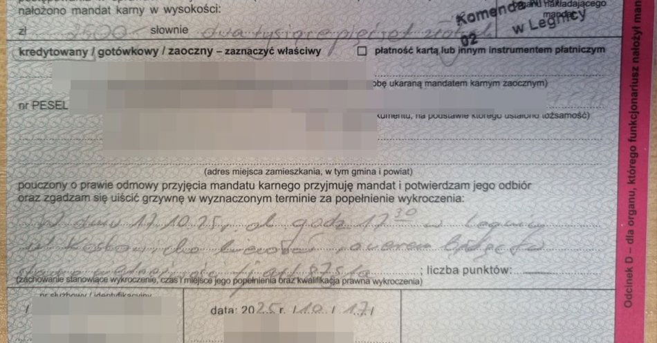 zdjęcie: Legniccy policjanci zatrzymali pijanego rowerzystę z 2 promilami / fot. KMP w Legnicy