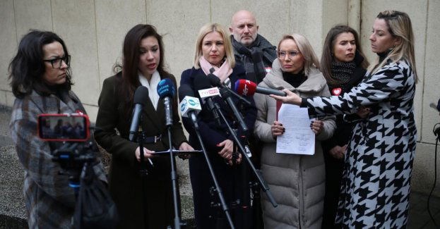 Posłowie KO złożyli zawiadomienie do prokuratury o możliwości nadużycia uprawnień przez b. szefów CBA