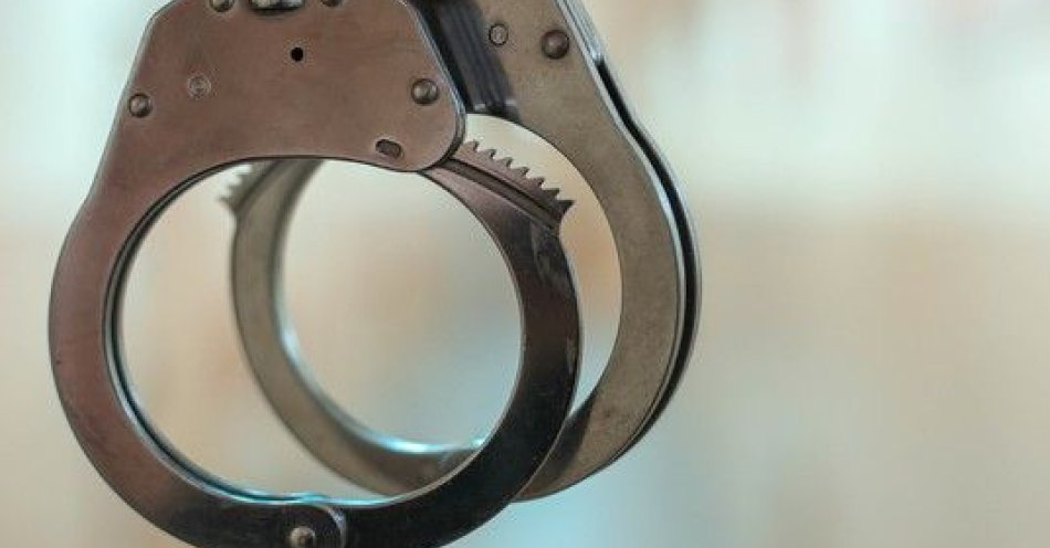 zdjęcie: Dzielnicowi z Spytkowic zatrzymali poszukiwanego mężczyznę / fot. KMP w Wadowicach