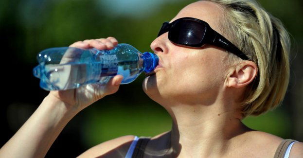 Drgawki, śpiączka, atak padaczki, omdlenie – to skutki odwodnienia