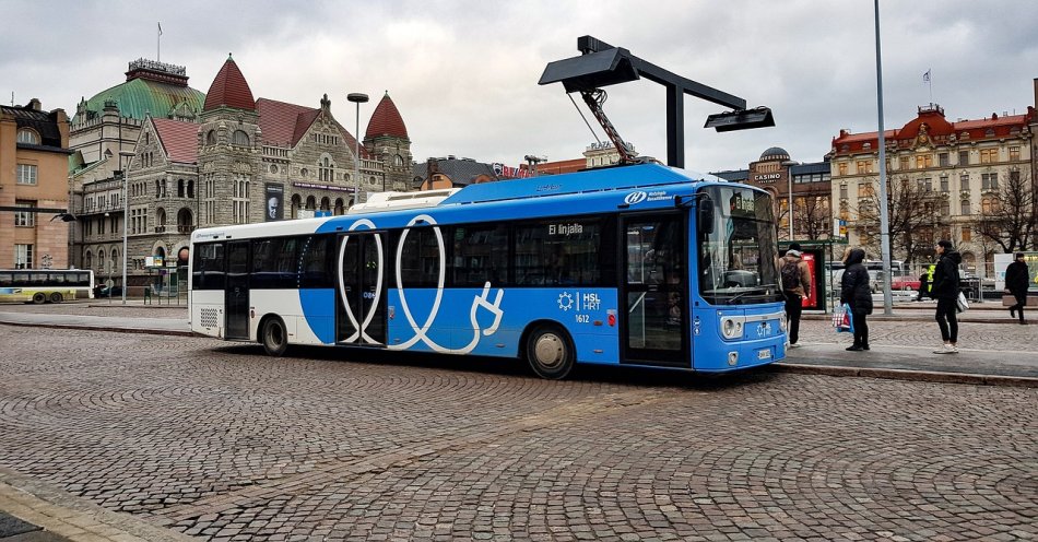 zdjęcie: Miejska spółka chce kupić 14 autobusów elektrycznych; oferty można składać do 22 maja / pixabay/4543721