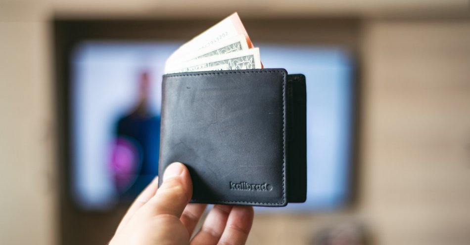 zdjęcie: Policja szuka właściciela znalezionego portfela z pieniędzmi! / pixabay/4976999