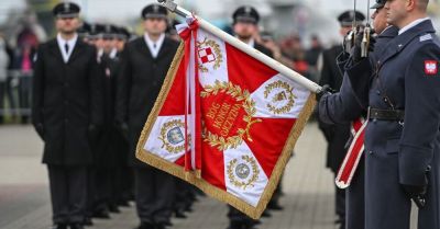 Promocja oficerska w Dęblinie 184 absolwentów szkół wojskowych