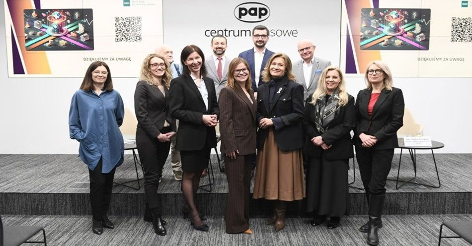 zdjęcie: Finansowanie systemu ochrony zdrowia wymaga radykalnych zmian - eksperci proponują konkretne rozwiązania / Fot. PAP / S. Leszczyński