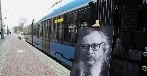 Na torach sztuki – Jerzy Grotowski nowym patronem tramwaju MPK Wrocław