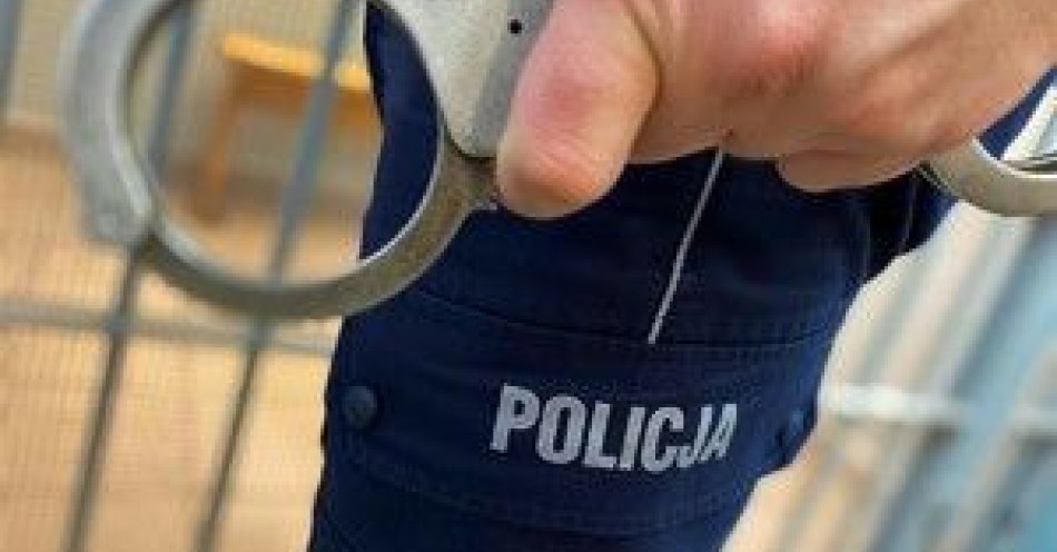 zdjęcie: Poszukiwany dwoma listami gończymi zatrzymany w Augustowie / fot. KPP Augustów