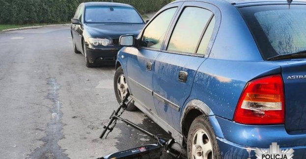 Nietrzeźwi jechali  na hulajnodze