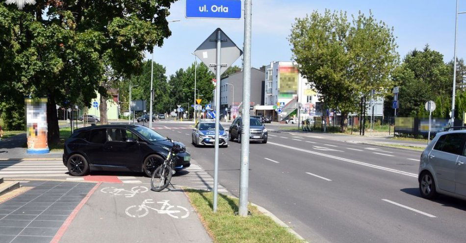 zdjęcie: Potrącenie cyklistki na przejeździe dla rowerów / fot. KMP Zamość