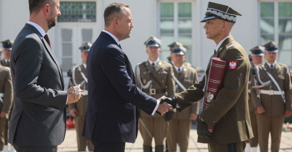 zdjęcie: Prezydent wręczył nominacje generalskie oficerom Wojska Polskiego / fot. PAP
