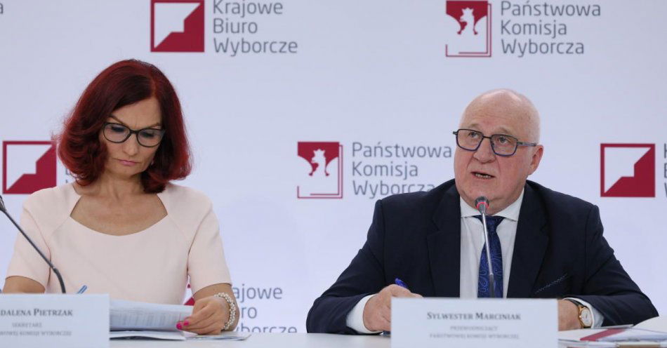 zdjęcie: Frekwencja w wyborach do Parlamentu Europejskiego na godz. 17 wyniosła 28,20 proc. / fot. PAP