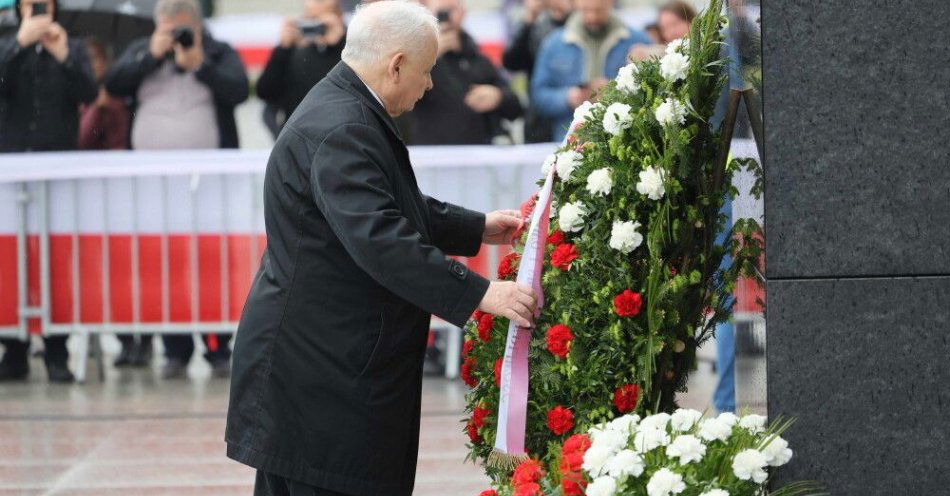 zdjęcie: Jesteśmy i będziemy tu przychodzić / fot. PAP