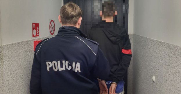 Zatrzymany młody mężczyzna, który posiadał znaczne ilości narkotyków