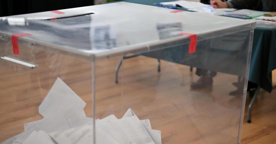 zdjęcie: Rafał Trzaskowski 44,16 proc., Karol Nawrocki 14,65 proc. głosów – dane PKW / fot. PAP