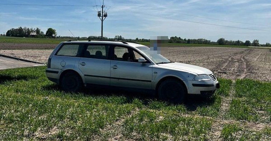 zdjęcie: Nie zatrzymał się do kontroli. Nie miał uprawnień do kierowania, a w organizmie niemal 2,5 promila alkoholu / fot. KMP Biała Podlaska