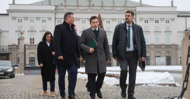 Paszyk (PSL): przekazaliśmy prezydentowi „teczkę polskich spraw” zawierającą projekty ustaw