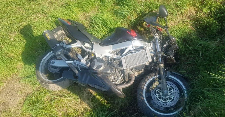 zdjęcie: Niebezpieczne manewry na motocyklach / fot. KPP Sandomierz