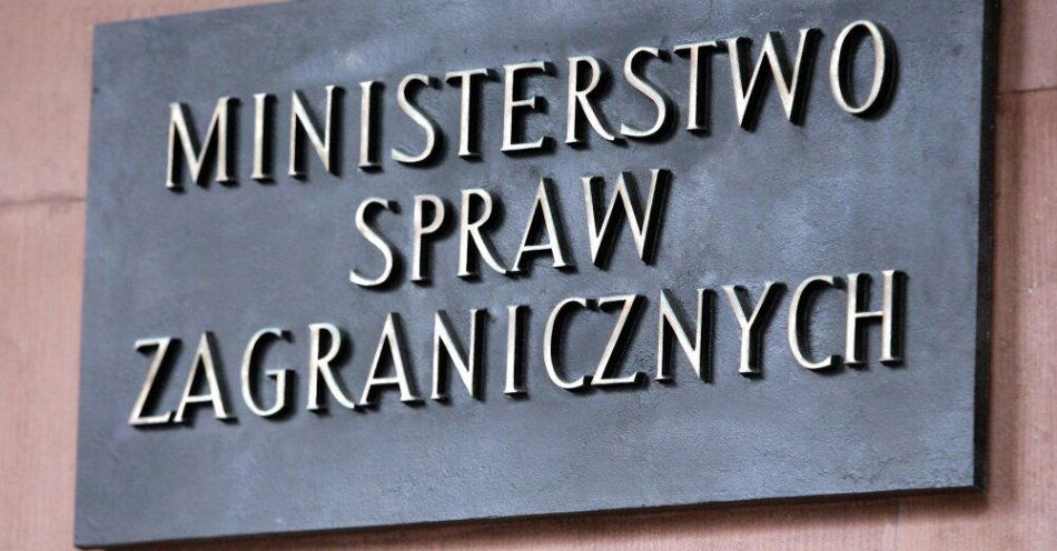 zdjęcie: MSZ: zatrzymani przez Izrael Polacy z Flotylli Sumud są bezpieczni / Warszawa 2009-02-09. Budynek Ministerstwa Spraw Zagranicznych w Warszawie.
pk/bpt
PAP/Paweł Kula