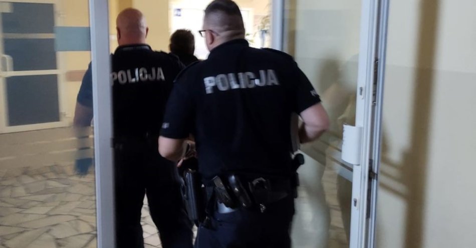 zdjęcie: Dzielnicowy ustalił sprawcę  kradzieży z włamaniem / fot. KPP Międzychód